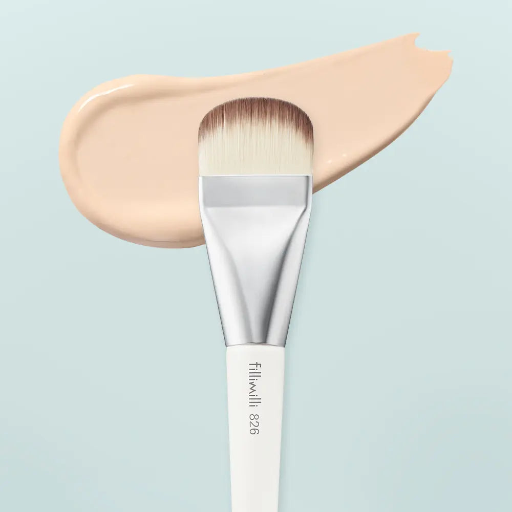 [Fillimilli] Philimili Close Fit Flat Foundation Brush 826 / 필리밀리 밀착플랫파운데이션브러시 826
