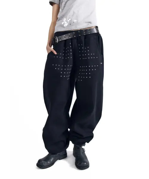 [AAKAM] Go-Cross Studded Sweatpants (Black)