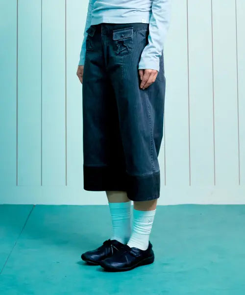 [THE COLDEST MOMENT] (w) TCM mini pocket capri pants (charcoal)