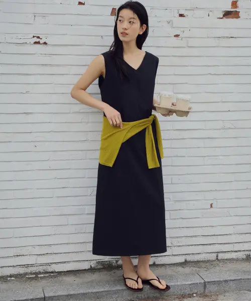 [WEDNESDAYOASISFORWOMEN] V-Neck Layered Long Sleeveless Dress_BLACK(W26OPS01) / 브이넥 레이어드 롱 나시 원피스_BLACK(W26OPS01)