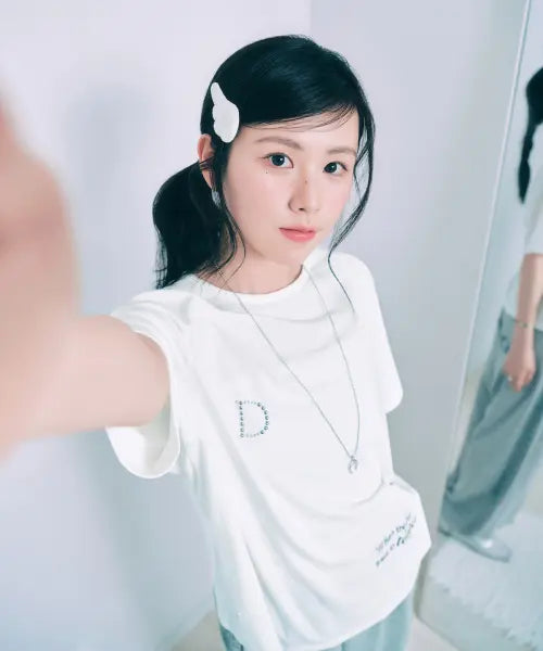 [DEINET] [YOON SOAP X DEINET] BUTTON DETAIL T-SHIRT IN WHITE