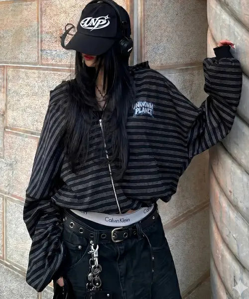 [UNKNOWN PLANET] Logo Print Stripes Hoodie Zip-Up Black / 로고 프린트 스트라이프 후드 집업 블랙
