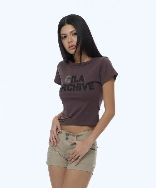 [GILAARCHIVE] SCRATCHED BOLD LOGO CROP T-SHIRTS_BROWN
