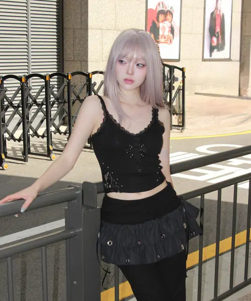 [CHERRYQUIRI] cross patch lace sleeveless - black