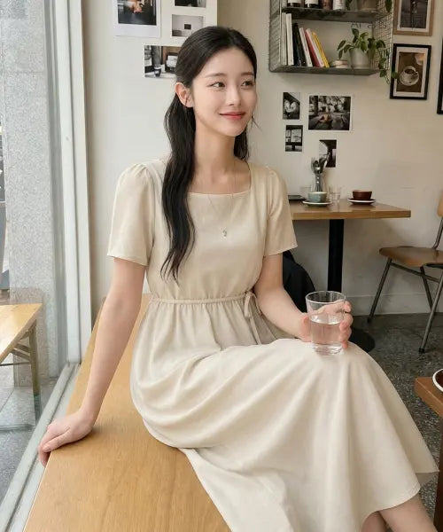 [ROEM] Square Neck Short Sleeve Dress / 스퀘어넥 반팔 원피스 RMOWG26RT1