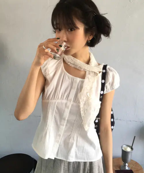 [BITTERCELLS] Ivy Puff Cap Blouse-Ivory / 아이비 퍼프 캡 블라우스-아이보리