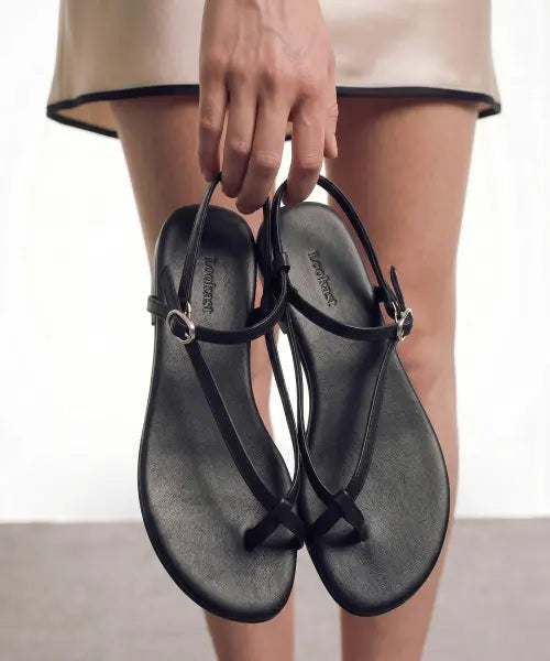 [LOOKAST] MAEVE STRAP SANDAL_BLACK / 메이브 스트랩 샌들_블랙 / MAEVE STRAP SANDAL_BLACK