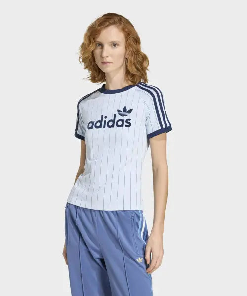 [ADIDAS] GRAPHIC CALI T      CRSK/NINDIG / 리니어 캘리 그래픽 티 - 클리어스카이:나이트인디고 / KQ9063