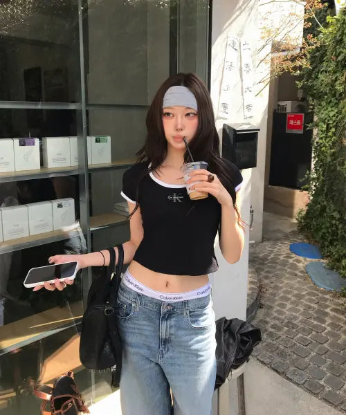 [CALVIN KLEIN JEANS] Women's Monogram Scoop Baby T-Shirt 47G220G UB1 / 여성 모노로고 스쿱 베이비 반팔 티셔츠 47G220G UB1