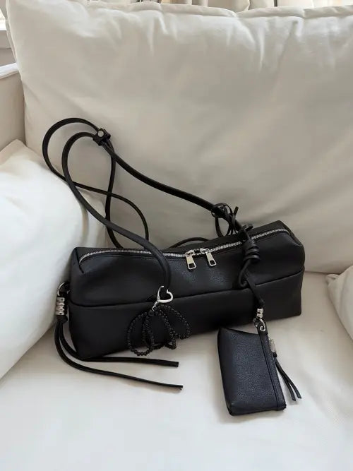 [DAWN FACTORY] Martin Bag Large Cow Leather Black / MARTIN BAG LARGE COW LEATHER BLACK 마틴백 라지 소가죽 블랙