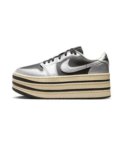 [NIKE] WMNS AIR JORDAN 1 TRIPLE STACK - MTLC SILVER/BLACK-MUSLIN / 에어 조던 1 트리플 스택 W - 메탈릭 실버:모슬린:블랙 / HV8288-001
