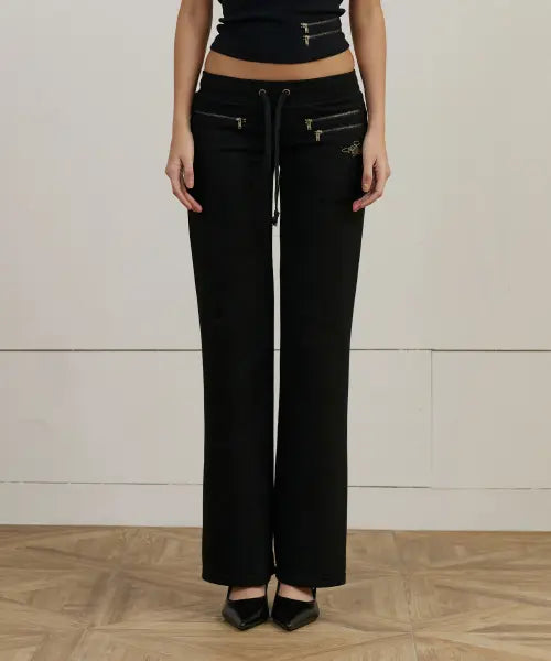 [EYEER] Script Logo Zipper Low Rise Training Pants - Black