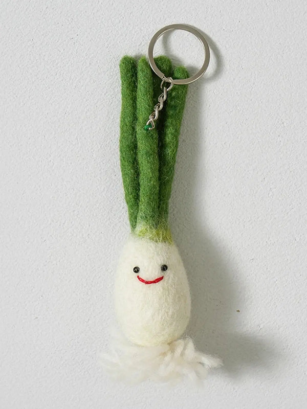 [DAISO] Country Vacation Wool Leek Keychain / 시골휴가 양모 키홀더 대파