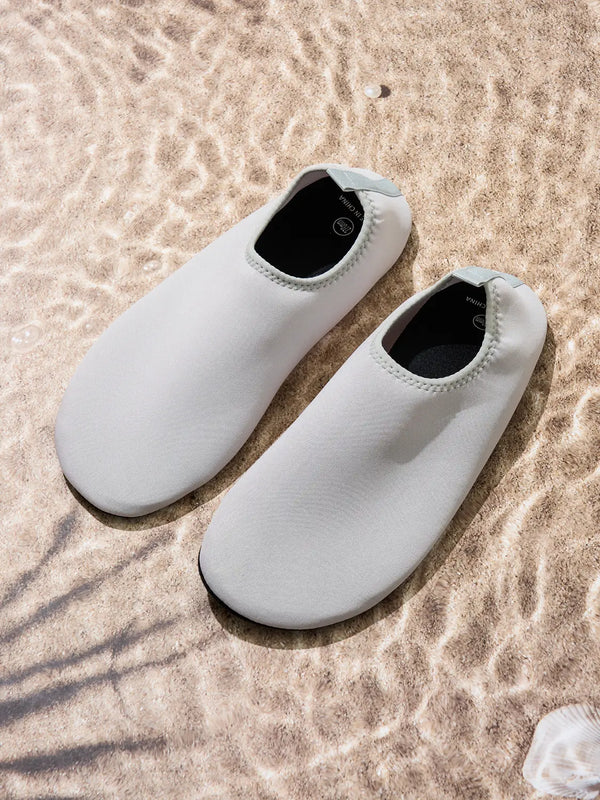 [DAISO] Slim Fit Aqua Shoes - Grey, 270mm / 슬림형 아쿠아 슈즈 270 mm 그레이