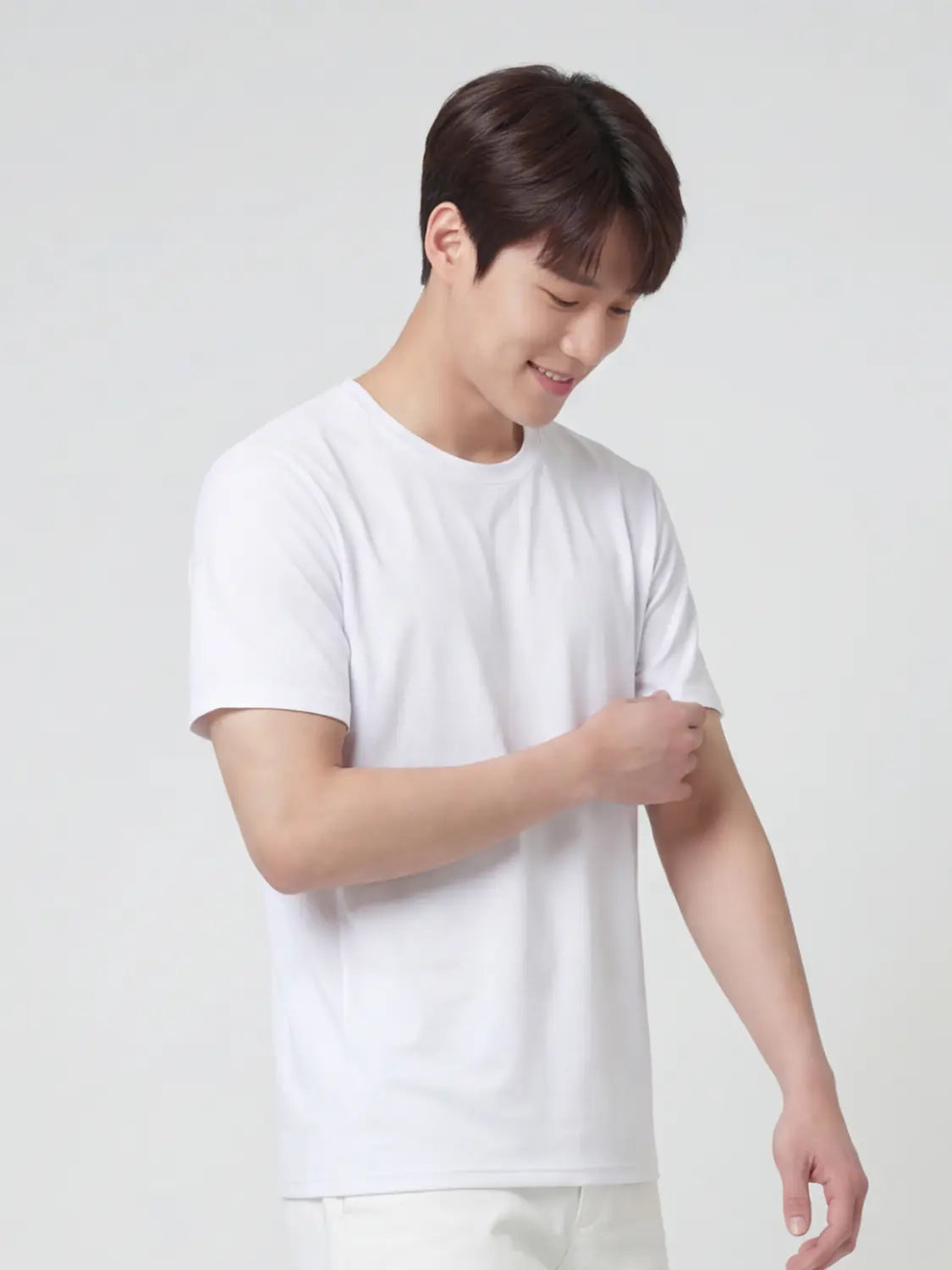 [DAISO] Easycool Mesh U-Neck Short Sleeve T-Shirt (White) / 이지쿨 메시U넥반팔티셔츠(105)(화이트)