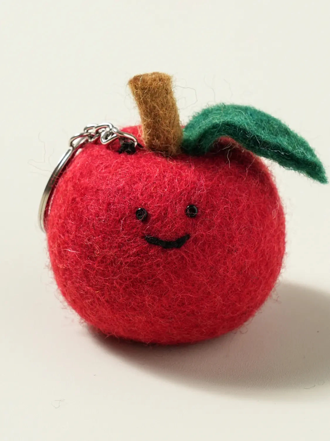 [DAISO] Wool Apple Keychain / 양모 키홀더 사과