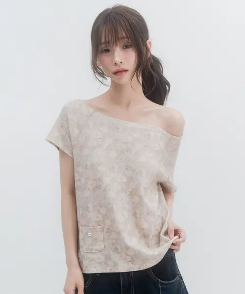 [HIGH SCHOOL DISCO] Flower Off-Shoulder Short Sleeve Blouse - Beige / 플라워 오프숄더 숏슬리브_베이지