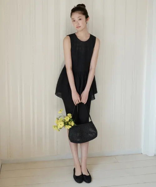 [MUSINSA STANDARD WOMAN] Women's Sheer Smocking Sleeveless Tunic [Black] / 우먼즈 시어 스모킹 슬리브리스 튜닉 [블랙]