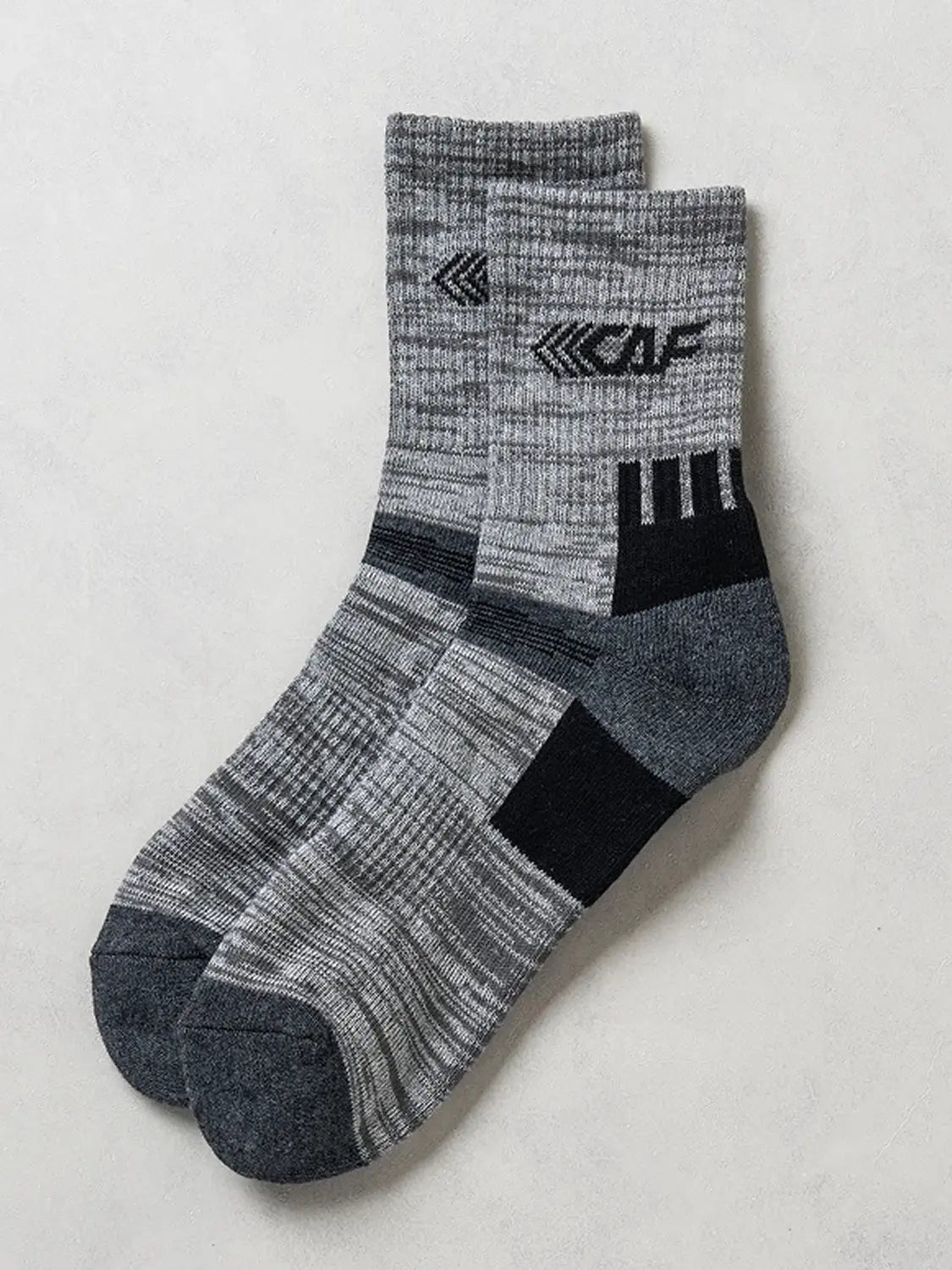 [DAISO] Lecaf Men's Mid-Calf Hiking Socks Grey / 르까프 남성 파일 등산 중목 양말 그레이