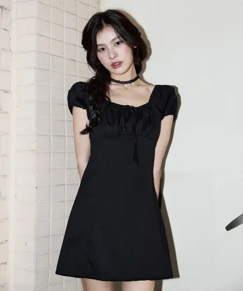 [KIRSH] WOVEN SPAN MINI DRESS [BLACK] / 우븐 스판 미니 드레스 [블랙]