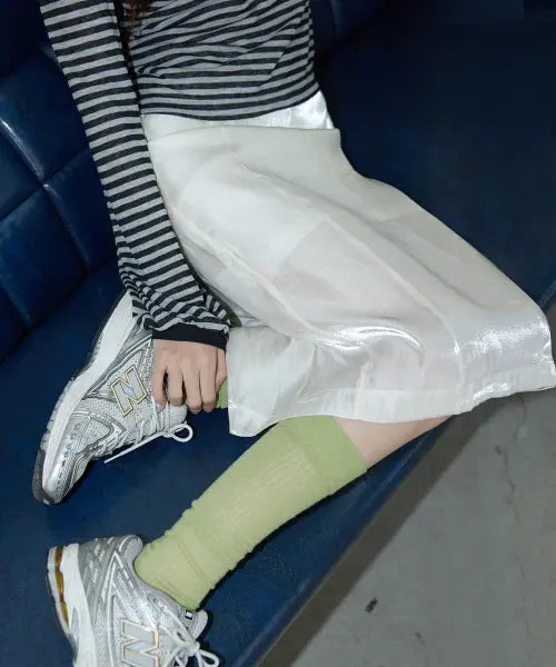 [MICHIKO LONDON KOSHINO] Glossy Layered Midi Skirt Ivory / 글로시 레이어드 미디 스커트 아이보리
