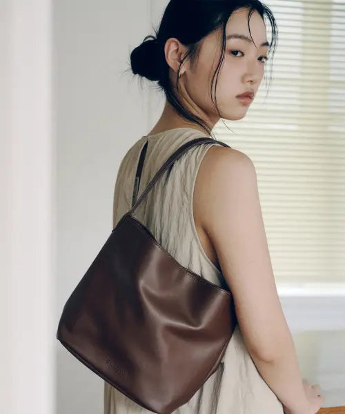 [ADELREA] Moa Bag Shoulder Bag Brown / 모아백 숄더백 브라운