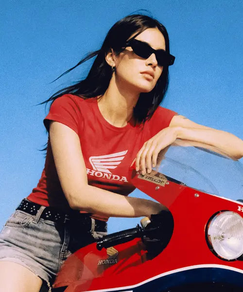 [PHYPS MOTORCYCLE] Womens Damage Washed Wing Logo Crop Tee Red
