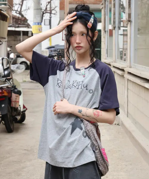 [RuNaKi'Hu'] WXT077 Chikuchiku Button RaglanT-Shirt (GRAY) / WXT077 치쿠치쿠보탕 레글런 티셔츠 (GRAY)