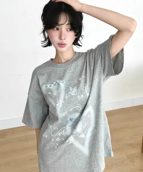 [AMES-WORLDWIDE] HEART PIXEL ART TEE GREY