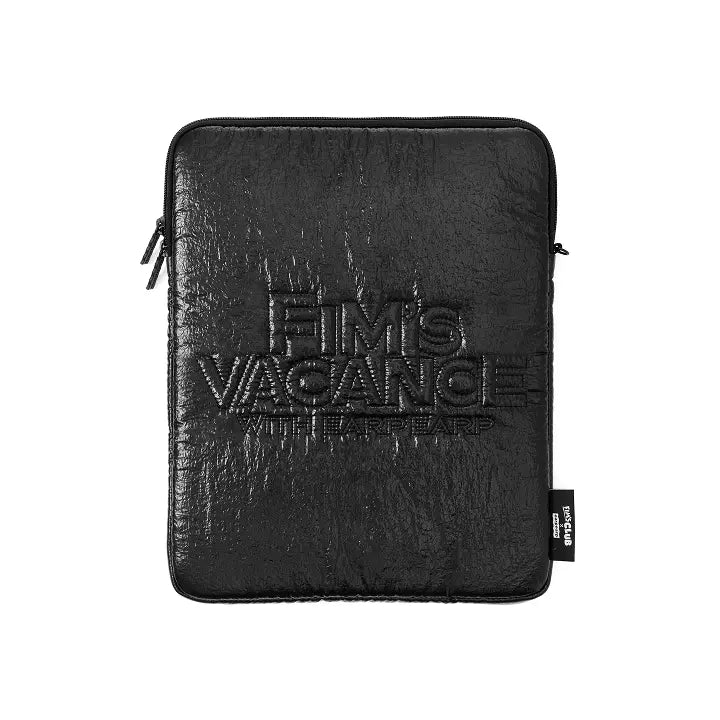 [LE SSERAFIM] [FIM'S CLUB X EARP EARP] LAPTOP POUCH (BLACK ver.)