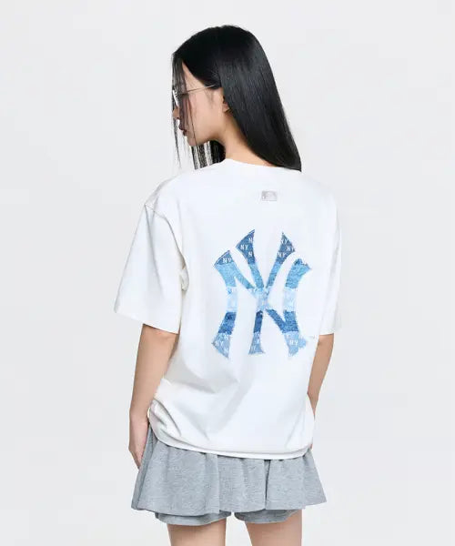 [MLB] Vintage Denim-Like Monogram Big Luxe Oversized Short Sleeve T-shirt NY (Cream) / 빈티지 데님라이크 모노그램 빅럭스 오버핏 반팔 티셔츠 NY (Cream)