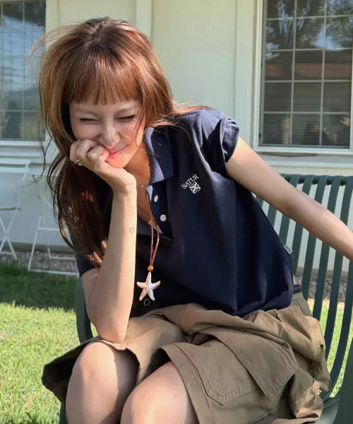 [SATUR] (W) Loren Pique Polo T-Shirt Navy / (W) 로렌 피케 폴로 반팔 티셔츠 네이비