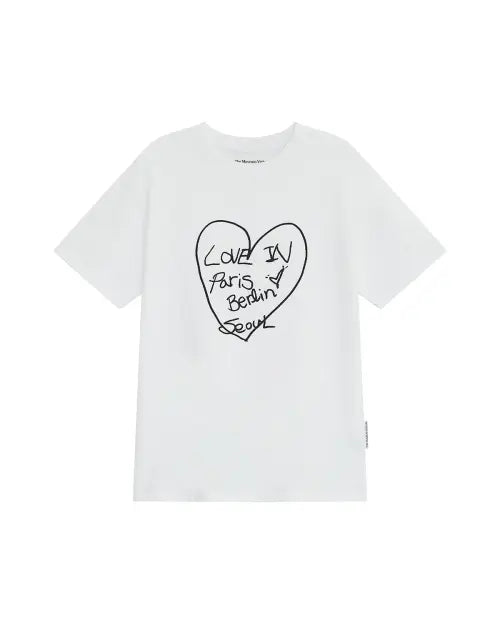 [THEMUSEUMVISITOR] LETTERING HEART OVERFIT T-SHIRT (WHITE)