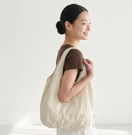 [FLUIT STUDIO] Water-Resistant Lightweight Nylon Shoulder Bag Tote Bag / 생활방수 경량 나일론 만두 짜글이 숄더백 토트백