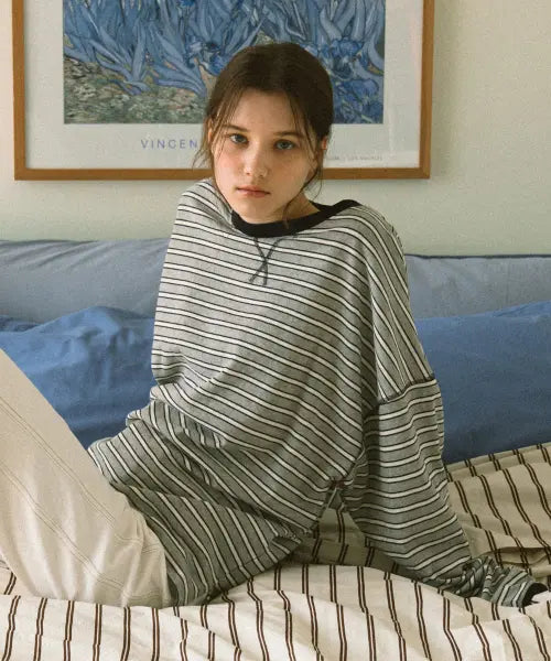 [YUPPE] Oversized Stripe T-shirt_Gray / 오버 스트라이프 티셔츠_그레이