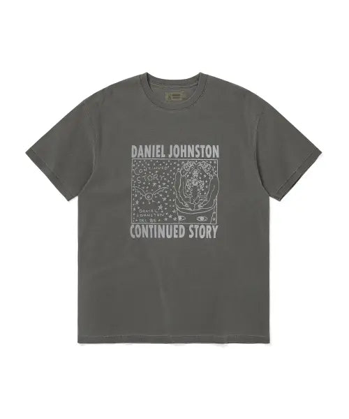 [THISISNEVERTHAT] TNT Daniel Johnston Continued Story Tee Charcoal