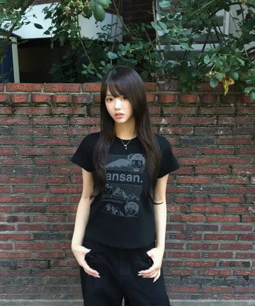 [TANSANMAGNESIUM] Annyo Jadu X Tansan Mountain Jadu T-Shirt (Black) / 안녕자두야X탄산 마운틴 자두 티셔츠 (블랙)