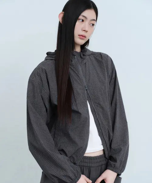 [MUSINSA STANDARD WOMAN] Women's Grid Check Windbreaker [Grey] / 우먼즈 그리드 체크 윈드브레이커 [그레이]