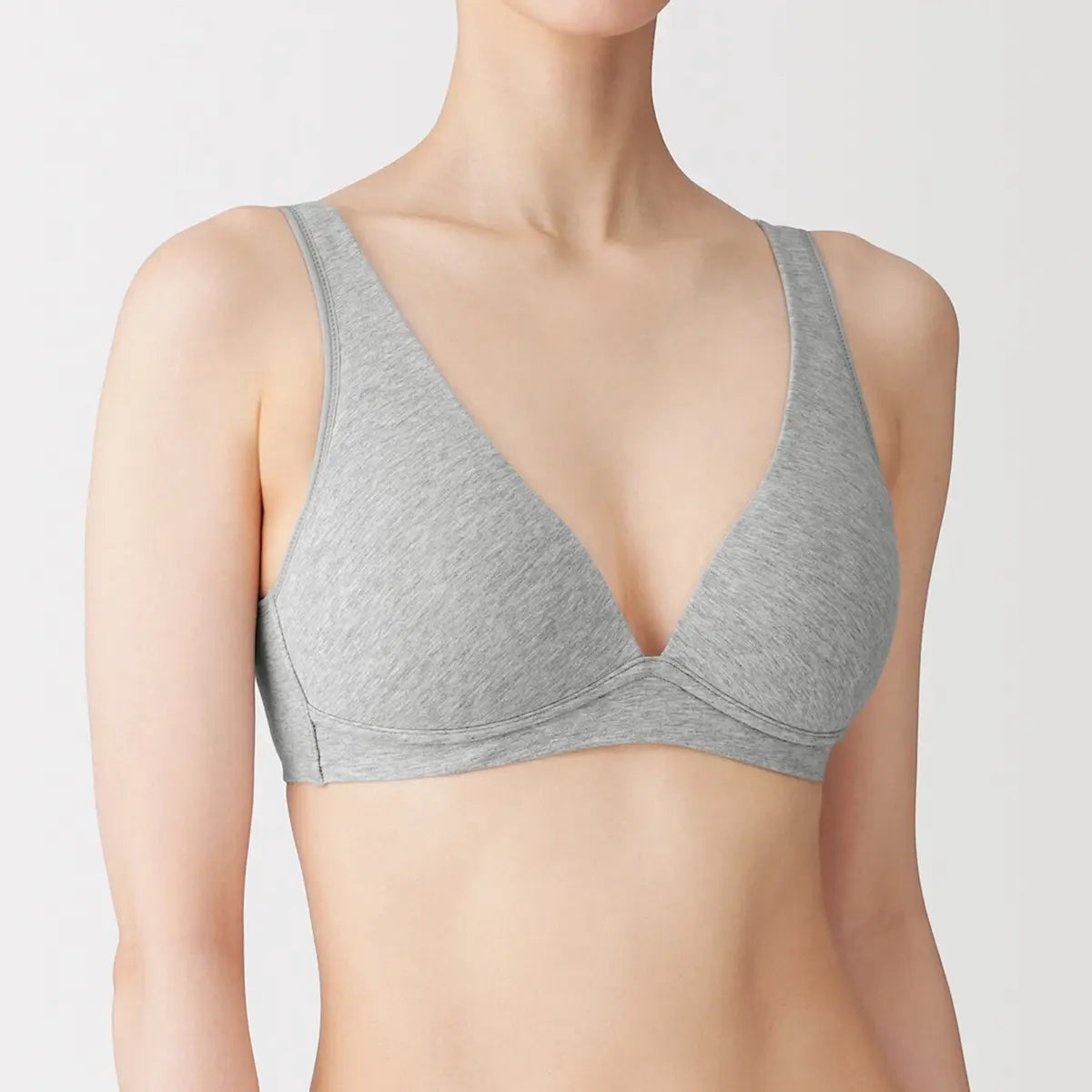 [MUJI] Wire-Free Plunge Bra / 노 와이어 플런지 브라