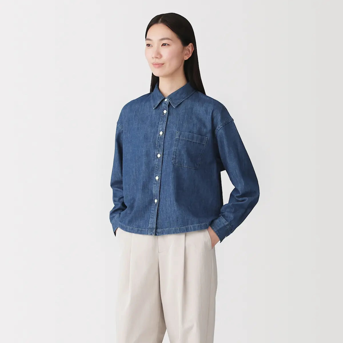 [MUJI] Washed Denim Cropped Long Sleeve Shirt / 워싱 데님 크롭 긴소매 셔츠