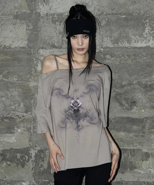 [AS YOU ARE] KITSCH ROSE SNAP T-SHIRT CHARCOAL / 키치 로즈 스냅 티셔츠 차콜