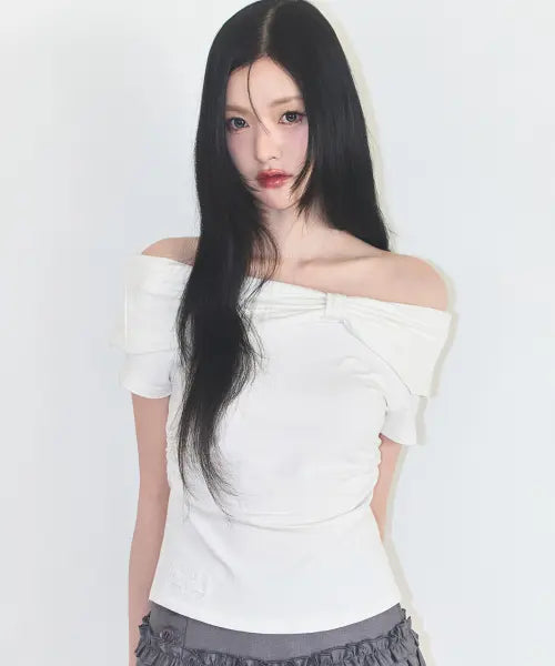 [ILLIGO] Bow Off Shoulder Tee White / 보우 오프숄더 티 화이트