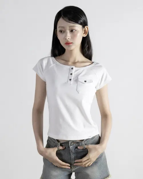 [MAGORENSEOUL] Pocket Henley Neck T-Shirt White / 포켓 헨리넥 티셔츠 화이트