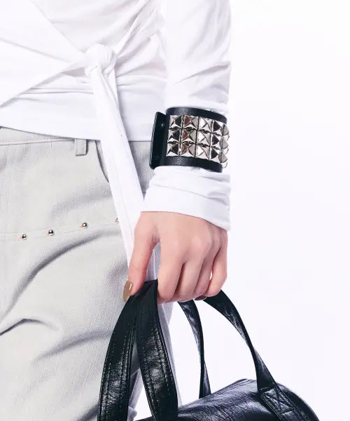 [SETUP-EXE] SQUARE STUD BRACELET / BLACK