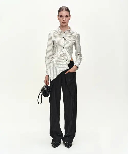 [ADSB ANDERSSON BELL] ASYMMETRIC STUDDED STRIPE SHIRT (WHITE)