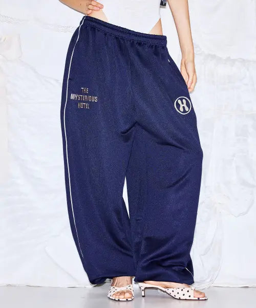 [THE MYSTERIOUS HOTEL] H TRACK JERSEY WIDE PT [NAVY]