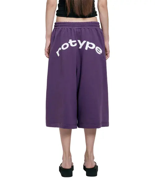 [ROUGHTYPE] Overline Patch Bermuda Sweatpants - Purple