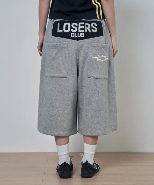 [LOSERS CLUB] LC LOGO APPLIQUE BERMUDA PANTS GRAY / LC 로고 아플리케 버뮤다 스웻팬츠 그레이