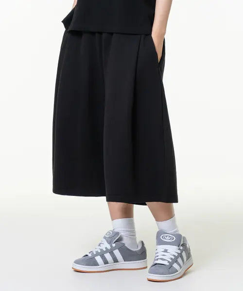 [MOZMOZ] Muji Bermuda 8-Quarter Side Tuck Sweatpants Black / 무지 버뮤다 8부 사이드턱 스웨트 팬츠 블랙