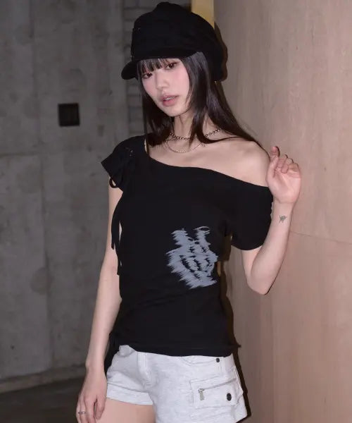 [PRENDA] CORSET DETAIL ONE-OFF-SHOULDER SHORT SLEEVE BLACK